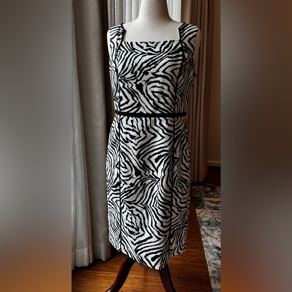 Chic Zebra Print Dress